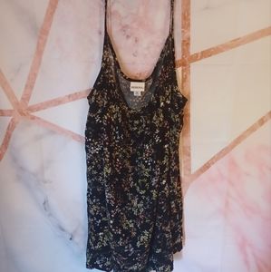 Floral Top Size XL
